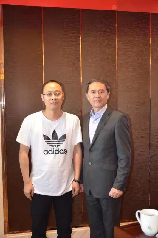 ade748abeb350a5566d9c11b394e79a.jpg